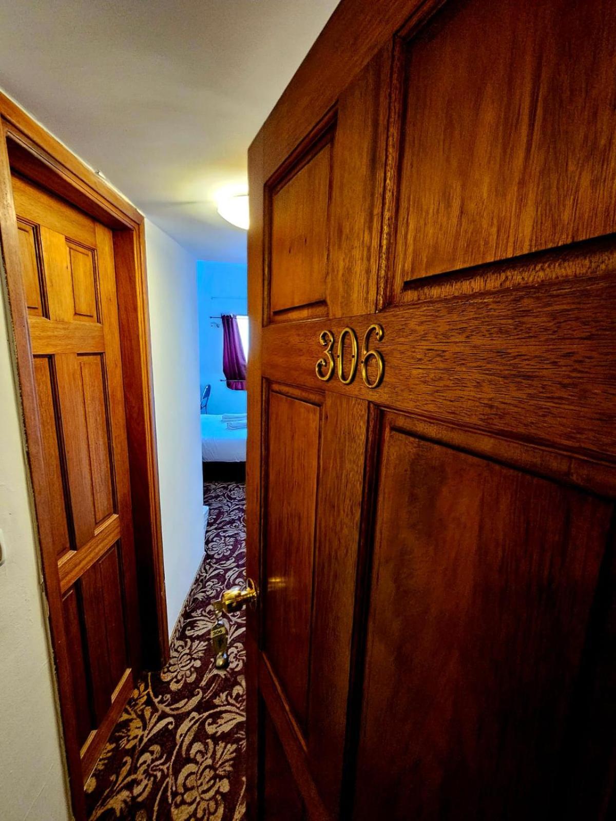 Zion Hotel