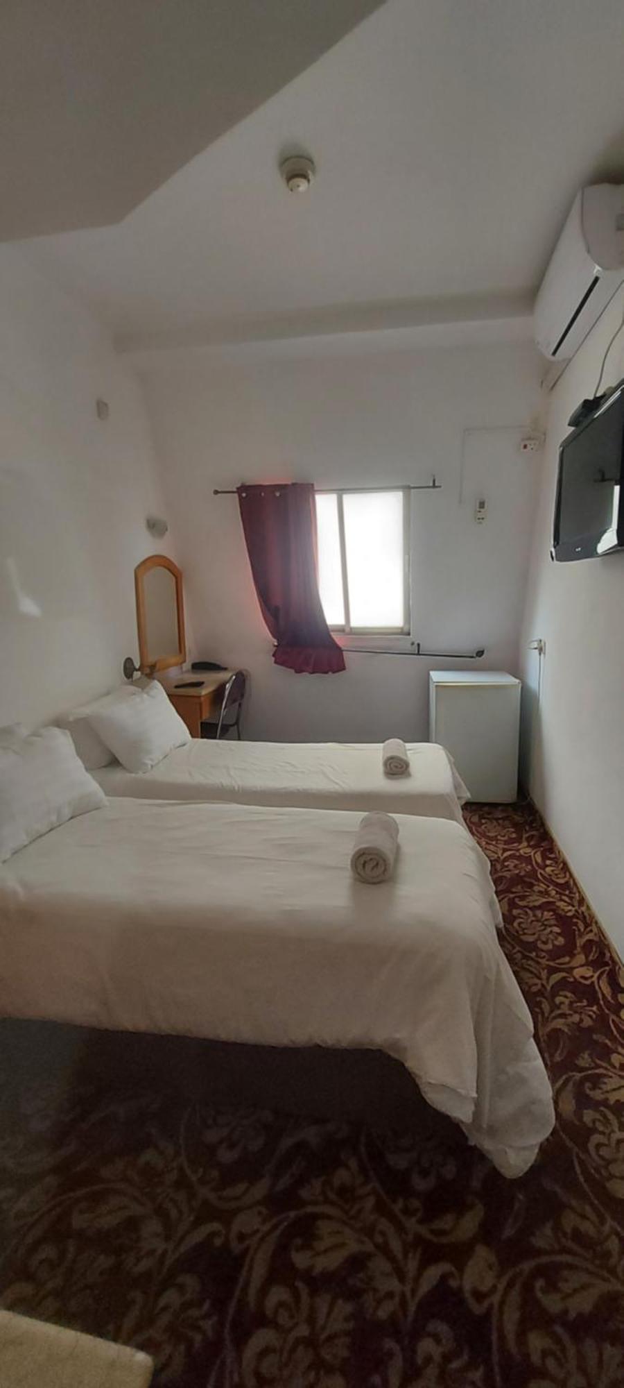 Zion Hotel 2*